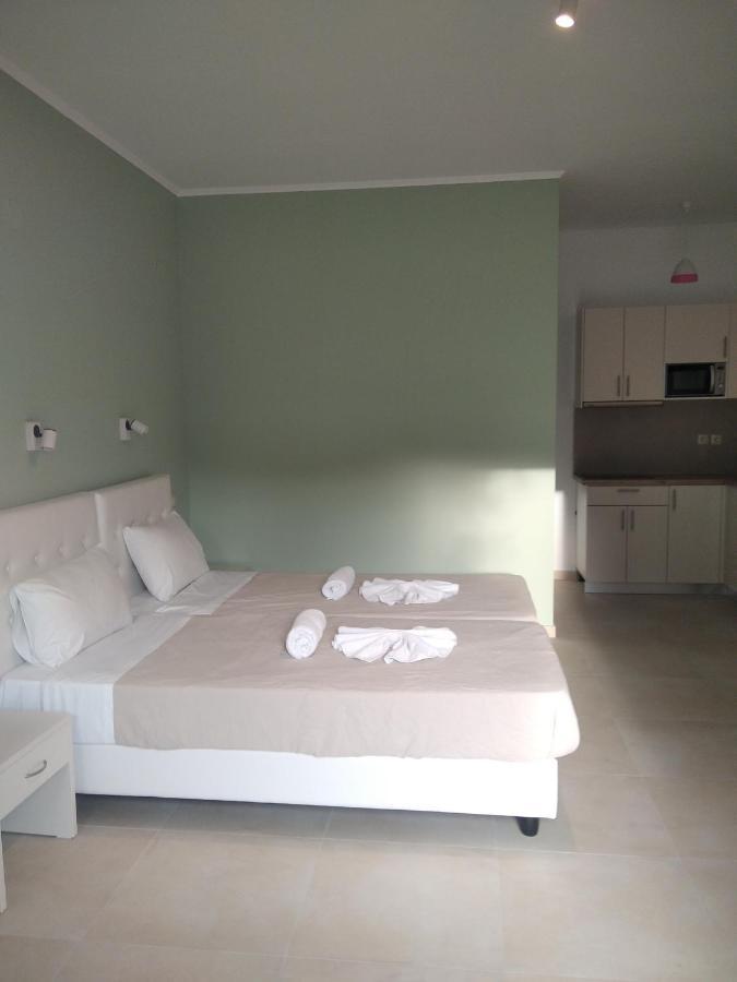 Hotel Oasis Parga Exterior foto